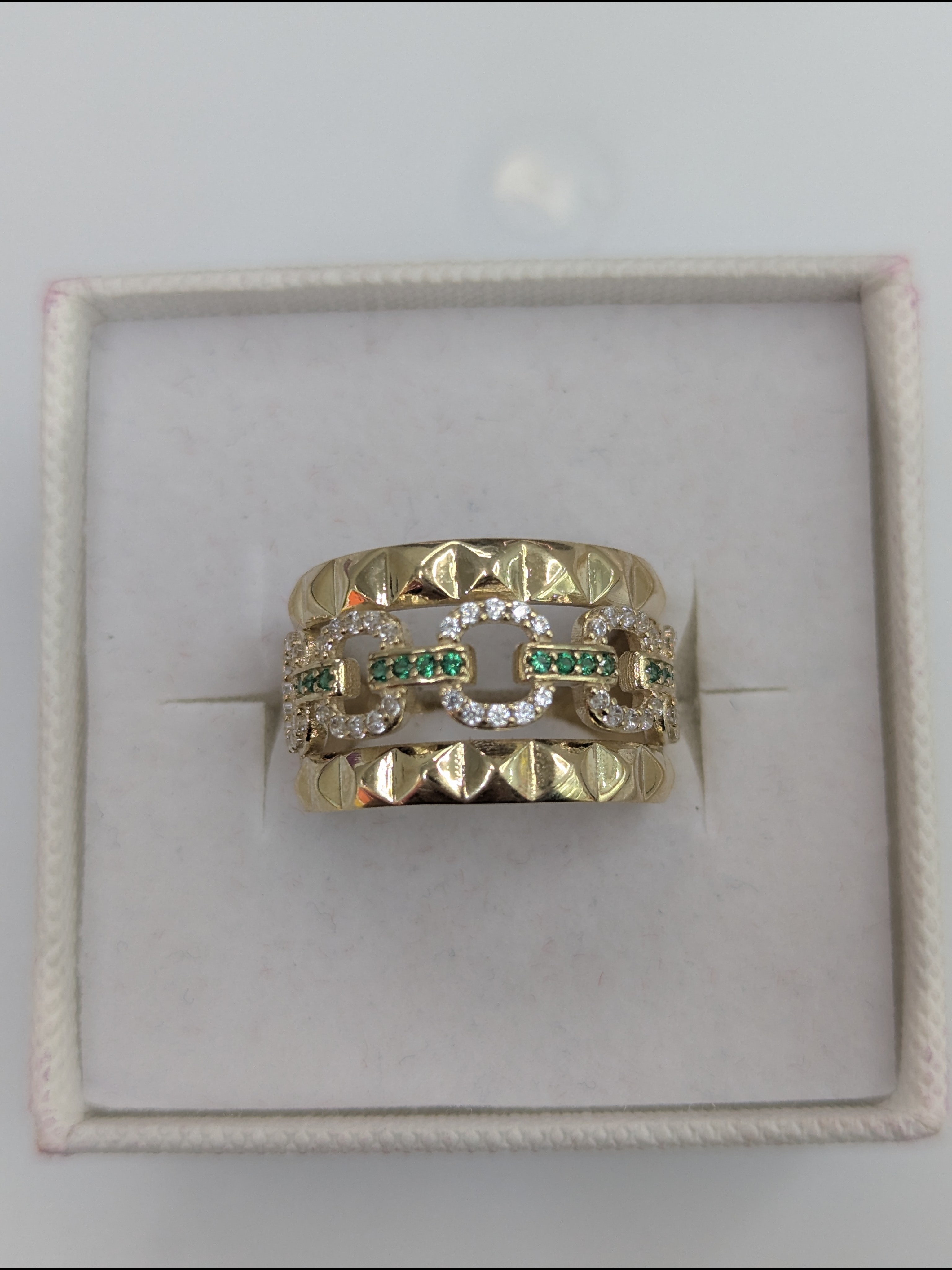 10kt Real Gold Women's Ring Size 8